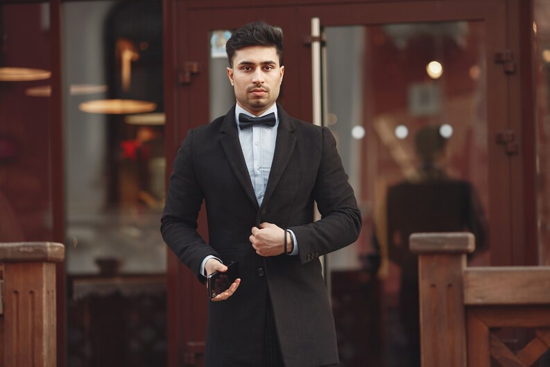 men’s wedding hairstyle with part