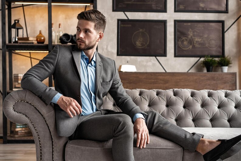 Styling natural hair for men